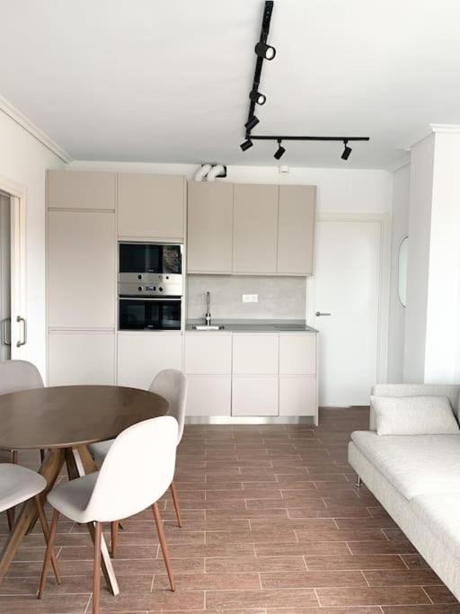 柯米拉斯Atico Con Esplendida Terraza公寓 外观 照片